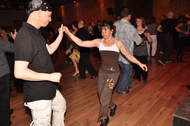 min 2009 04 05 station danse 391